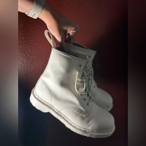 Dr. Martens White Boots Women’s size 10